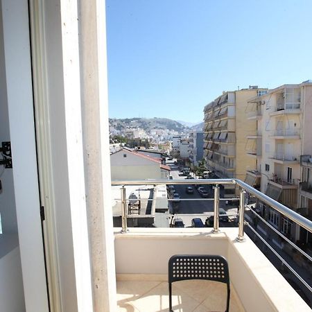 סרנדה Nika Hotel מראה חיצוני תמונה
