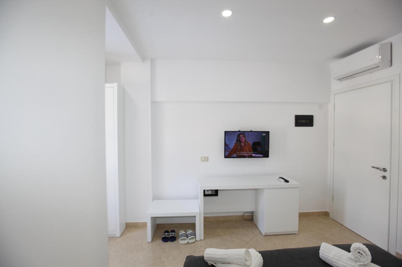 סרנדה Nika Hotel מראה חיצוני תמונה